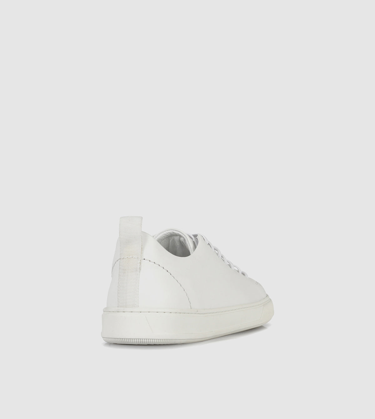 Aven Low Top Sneakers by Brando