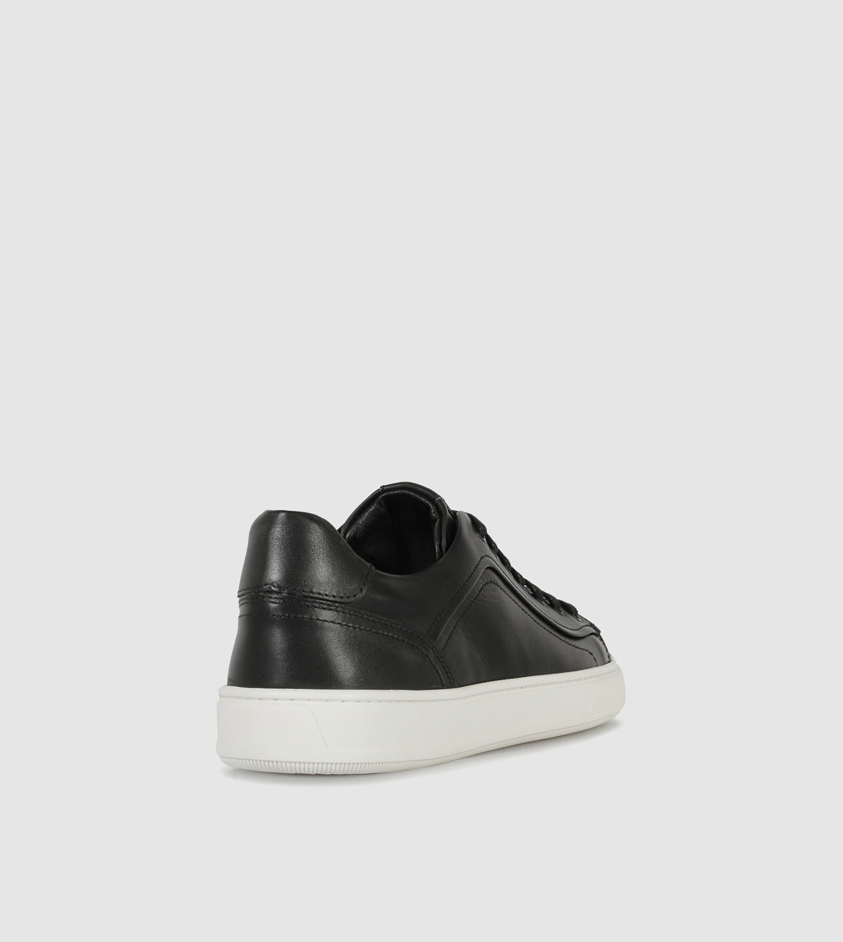 Clifford Low Top Sneakers by Brando