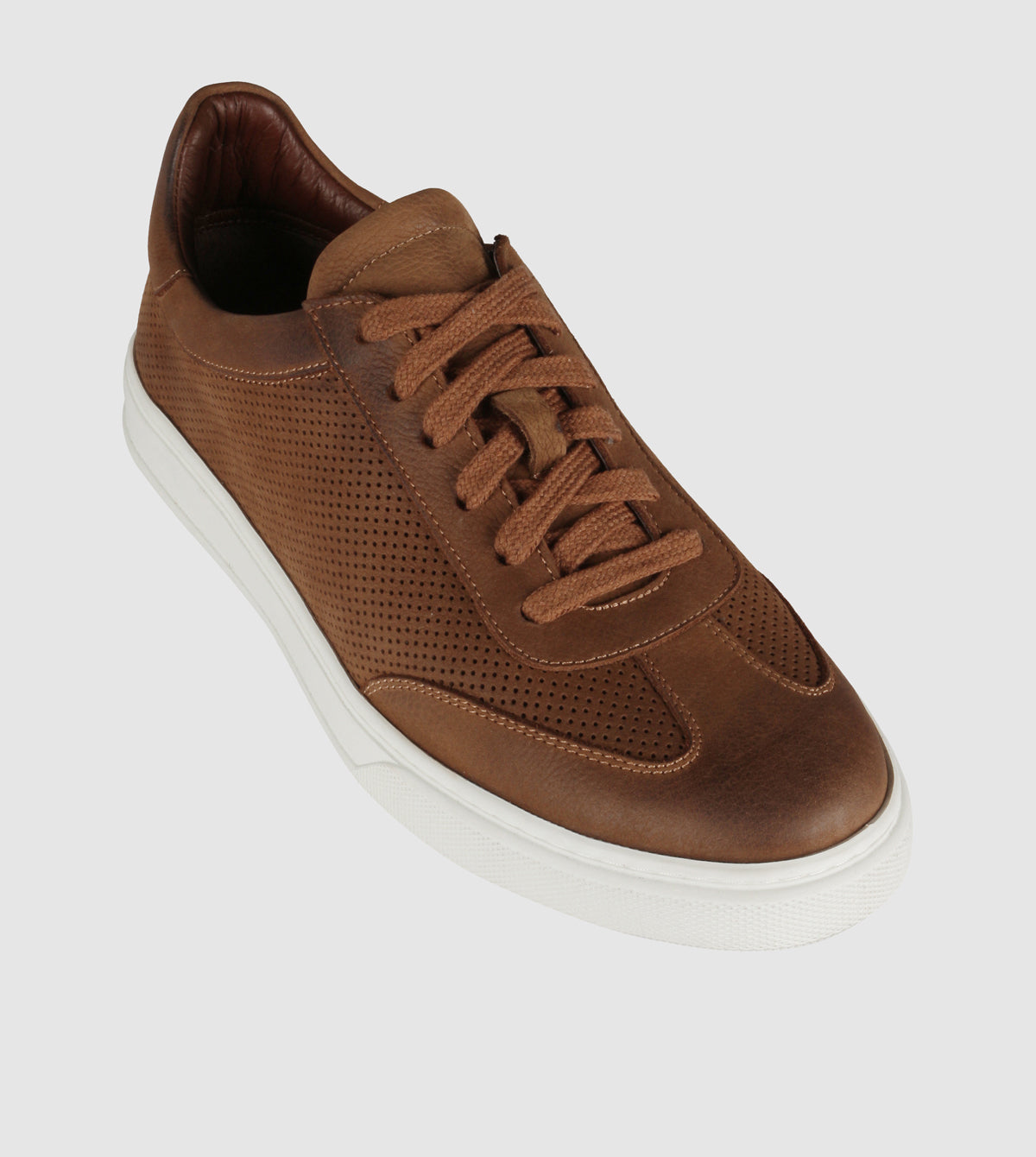 Djimon Low Top Sneakers by Brando