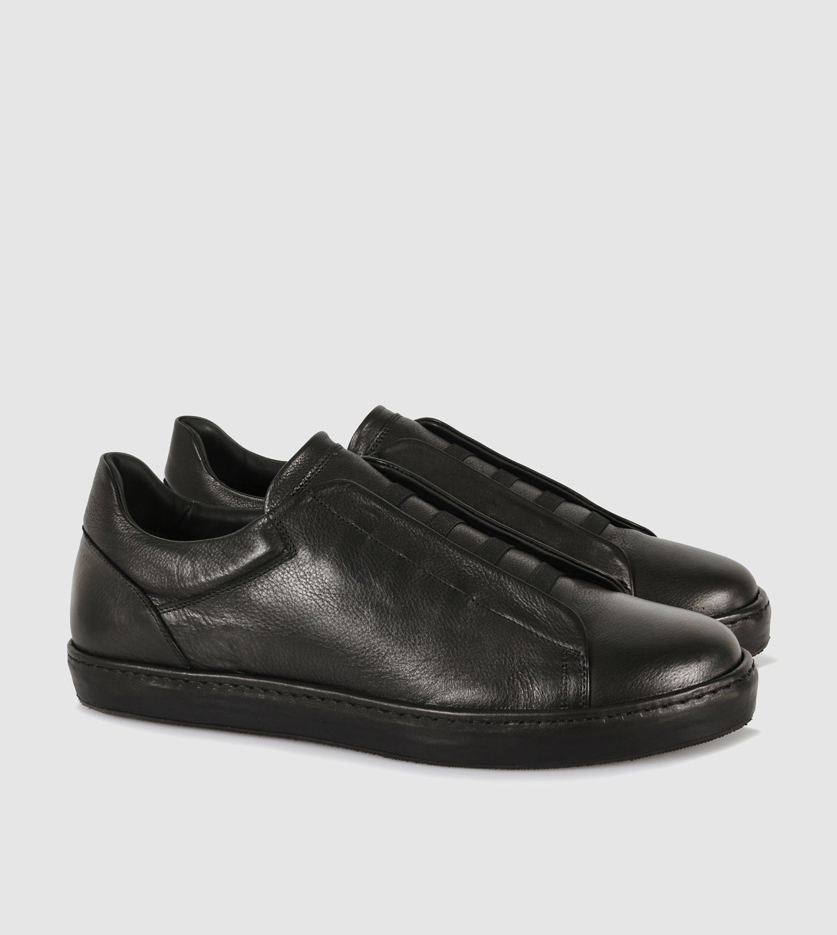 Gordy Low Top Sneakers by Brando