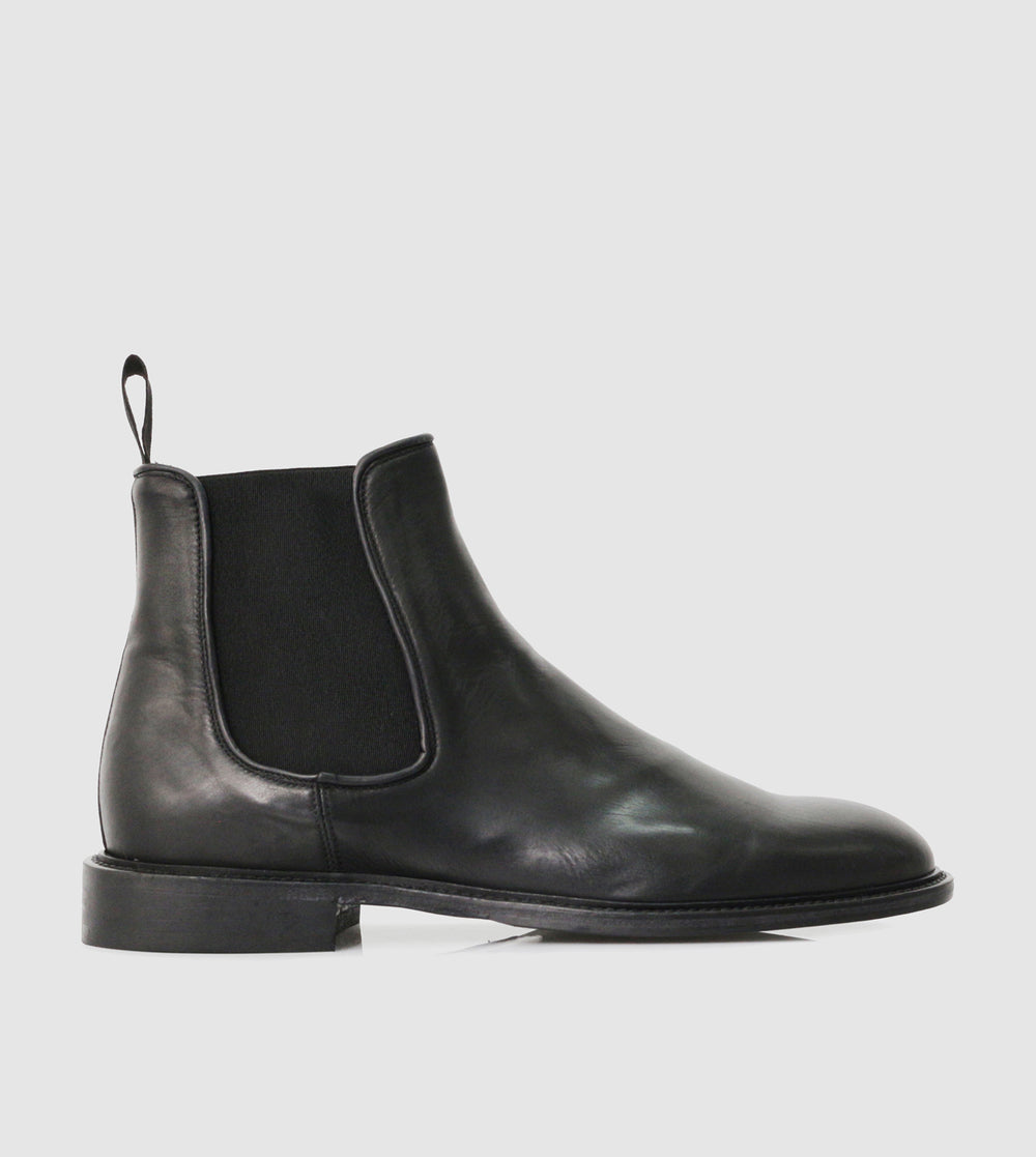 Knoplfer Chelsea Boots by Brando